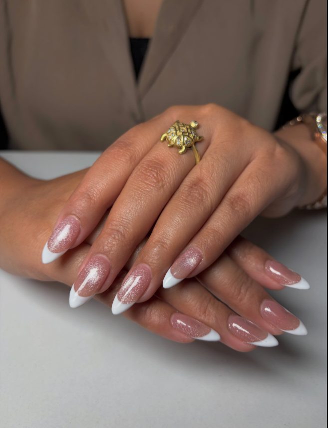 Glitter nails